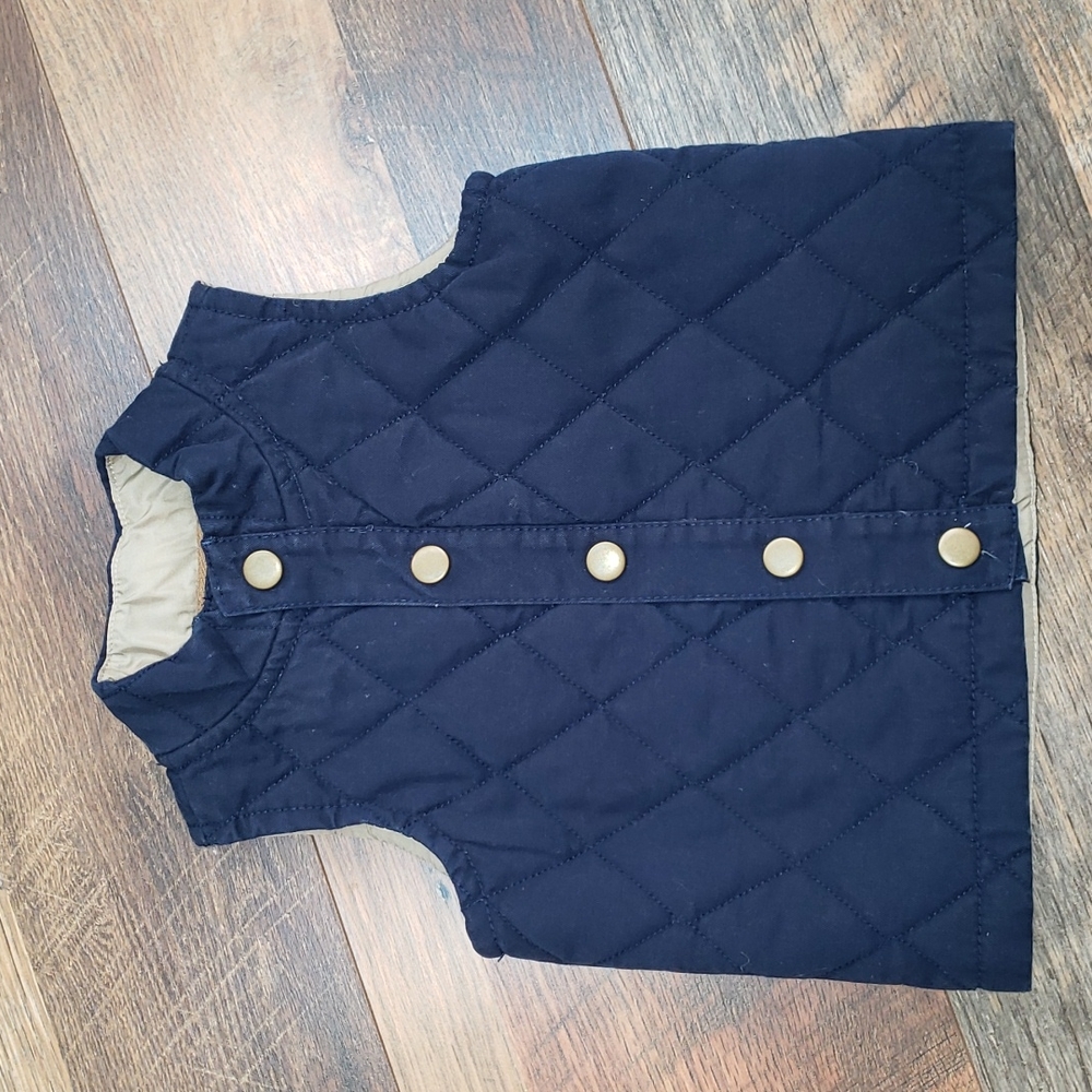 Crown & Ivy Navy Blue Quilted Snap Button Vest, Size 6 Months